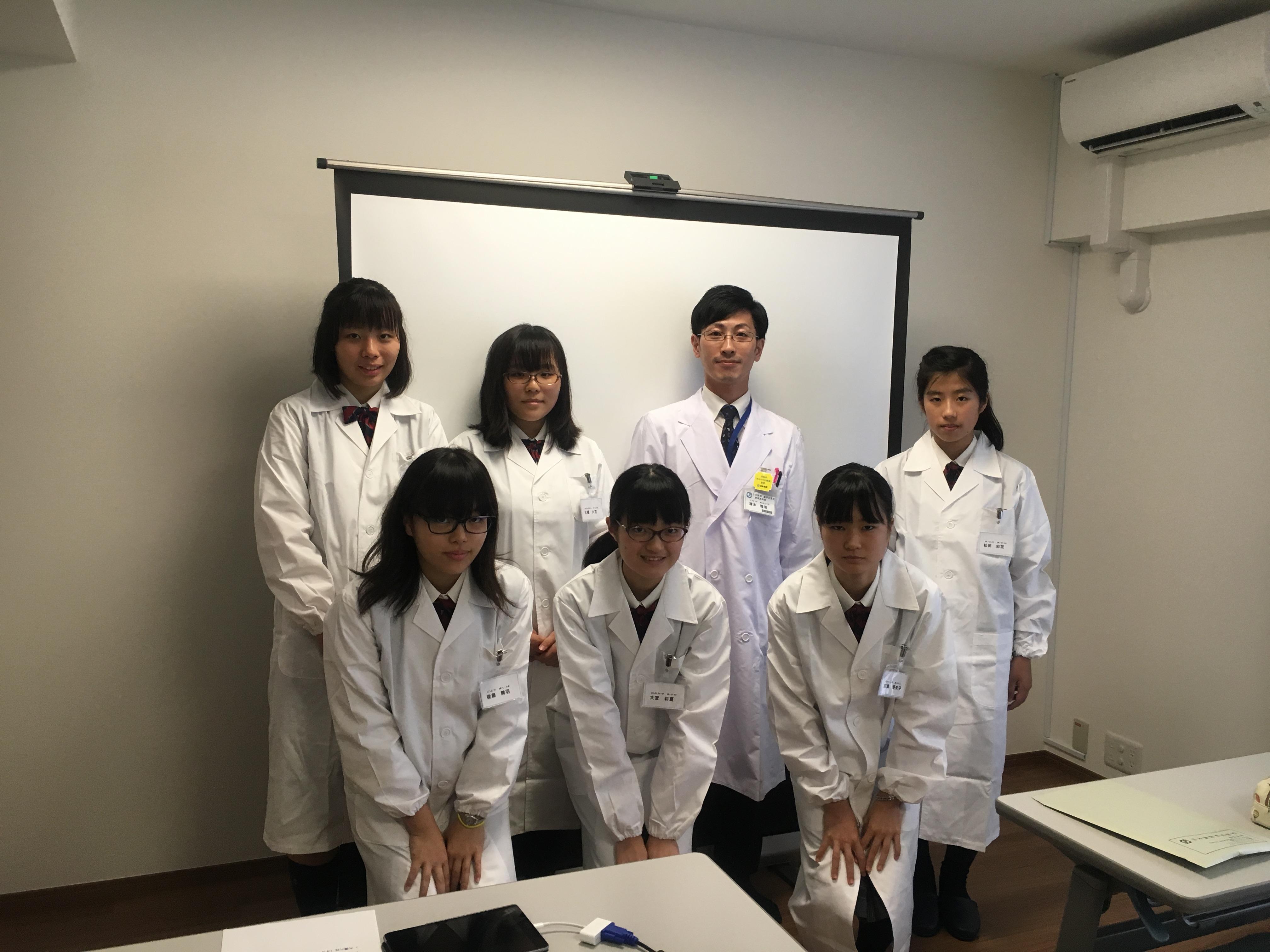 憧れの薬剤師のお仕事を体験 日本調剤 藤が丘薬局で 中学生職場体験会 を実施 日本調剤 お客さま向け情報